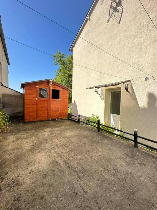 Maison Des Chenizelles Laon Bagian luar foto